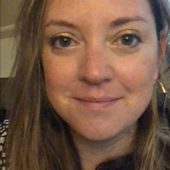 Meet your Posher, Megan - Picture 1 of 1